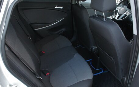 Hyundai Solaris II рестайлинг, 2012 год, 860 000 рублей, 21 фотография