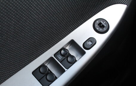 Hyundai Solaris II рестайлинг, 2012 год, 860 000 рублей, 19 фотография