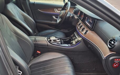 Mercedes-Benz E-Класс, 2020 год, 3 600 000 рублей, 7 фотография