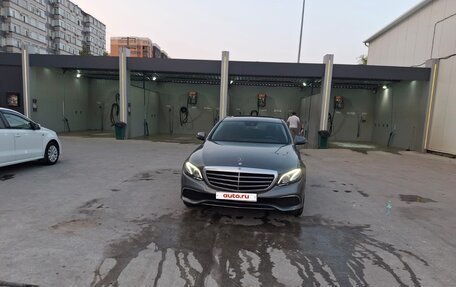 Mercedes-Benz E-Класс, 2020 год, 3 600 000 рублей, 6 фотография