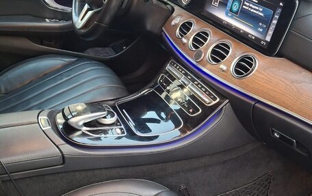 Mercedes-Benz E-Класс, 2020 год, 3 600 000 рублей, 11 фотография