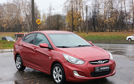 Hyundai Solaris II рестайлинг, 2013 год, 790 000 рублей, 3 фотография