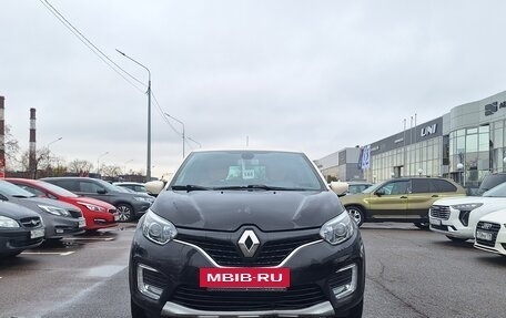 Renault Kaptur I рестайлинг, 2017 год, 1 099 000 рублей, 8 фотография