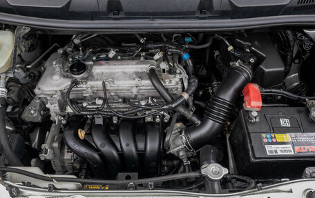 Toyota Voxy II, 2007 год, 1 159 000 рублей, 8 фотография