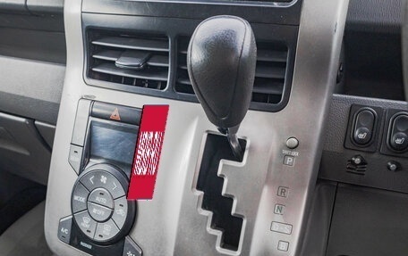 Toyota Voxy II, 2007 год, 1 159 000 рублей, 20 фотография