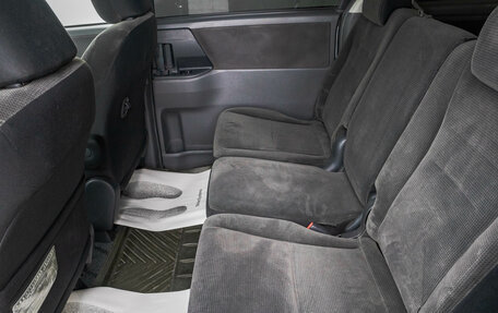 Toyota Voxy II, 2007 год, 1 159 000 рублей, 24 фотография