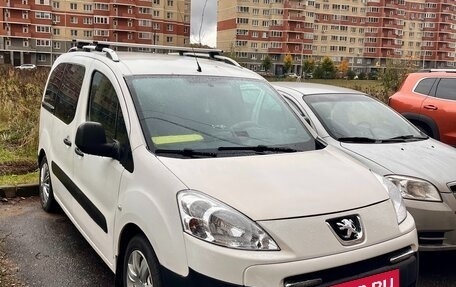 Peugeot Partner II рестайлинг 2, 2011 год, 1 000 000 рублей, 6 фотография