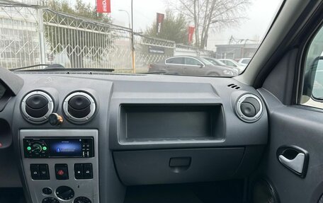 Renault Logan I, 2009 год, 349 000 рублей, 17 фотография