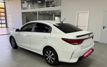 KIA Rio IV, 2021 год, 1 640 000 рублей, 6 фотография