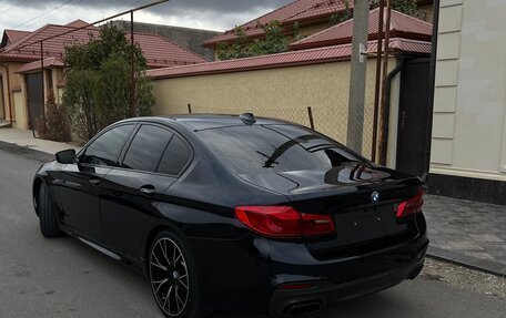 BMW 5 серия, 2018 год, 2 400 000 рублей, 4 фотография