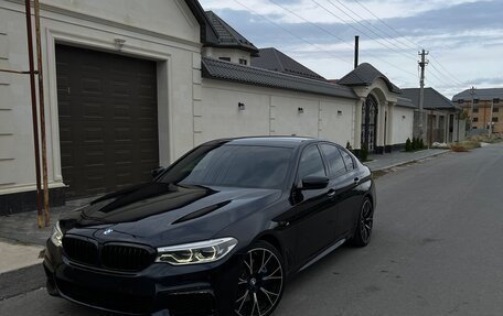 BMW 5 серия, 2018 год, 2 400 000 рублей, 3 фотография