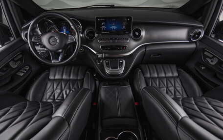 Mercedes-Benz V-Класс, 2023 год, 8 700 000 рублей, 15 фотография