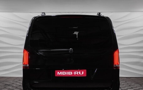 Mercedes-Benz V-Класс, 2023 год, 8 700 000 рублей, 8 фотография