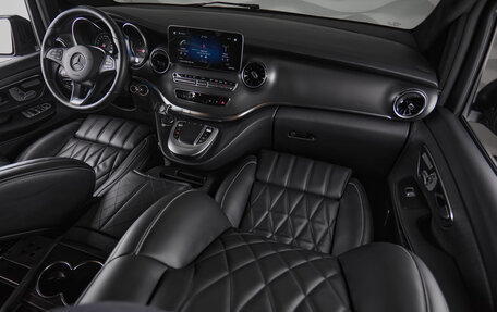 Mercedes-Benz V-Класс, 2023 год, 8 700 000 рублей, 16 фотография