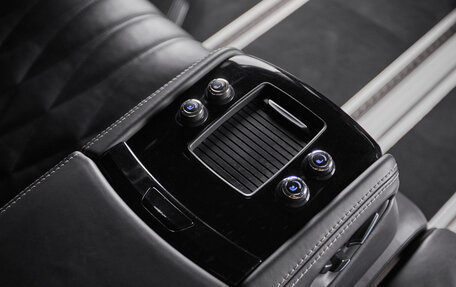 Mercedes-Benz V-Класс, 2023 год, 8 700 000 рублей, 29 фотография