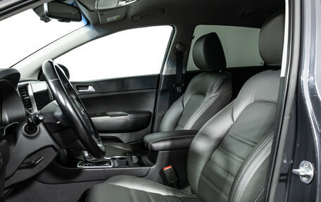 KIA Sportage IV рестайлинг, 2021 год, 2 799 700 рублей, 19 фотография