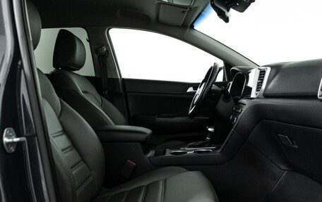 KIA Sportage IV рестайлинг, 2021 год, 2 799 700 рублей, 20 фотография