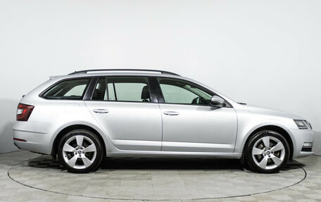 Skoda Octavia, 2017 год, 2 199 700 рублей, 4 фотография