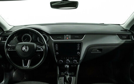 Skoda Octavia, 2017 год, 2 199 700 рублей, 13 фотография