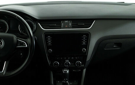 Skoda Octavia, 2017 год, 2 199 700 рублей, 14 фотография