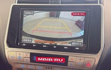 Toyota Land Cruiser Prado 150 рестайлинг 2, 2022 год, 5 600 000 рублей, 24 фотография