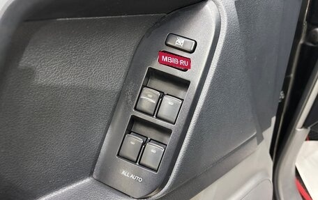 Toyota Land Cruiser Prado 150 рестайлинг 2, 2013 год, 2 675 000 рублей, 8 фотография