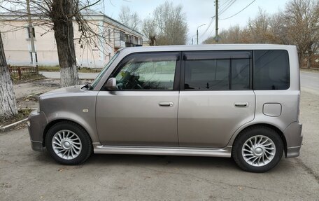 Toyota bB I рестайлинг, 2003 год, 650 000 рублей, 8 фотография
