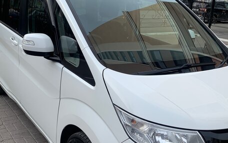 Honda Stepwgn IV, 2017 год, 1 700 000 рублей, 9 фотография