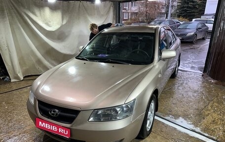 Hyundai Sonata VI, 2007 год, 440 000 рублей, 1 фотография