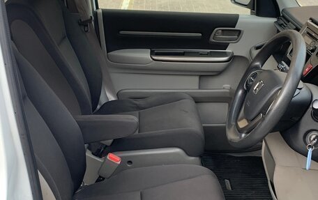 Honda Stepwgn IV, 2017 год, 1 700 000 рублей, 18 фотография