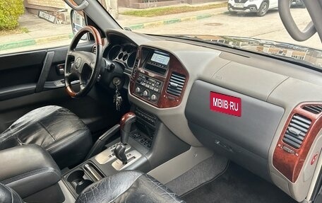 Mitsubishi Pajero III рестайлинг, 2004 год, 850 000 рублей, 12 фотография
