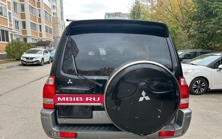 Mitsubishi Pajero III рестайлинг, 2004 год, 850 000 рублей, 9 фотография