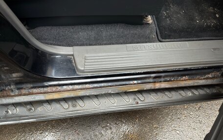 Mitsubishi Pajero III рестайлинг, 2004 год, 850 000 рублей, 17 фотография