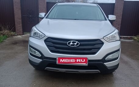 Hyundai Santa Fe III рестайлинг, 2013 год, 1 800 000 рублей, 3 фотография