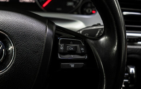 Volkswagen Touareg III, 2012 год, 2 100 000 рублей, 20 фотография