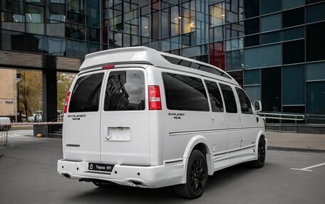 Chevrolet Express II, 2023 год, 10 775 000 рублей, 6 фотография