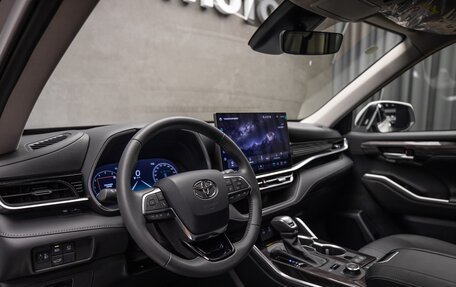 Toyota Highlander, 2025 год, 6 500 000 рублей, 9 фотография