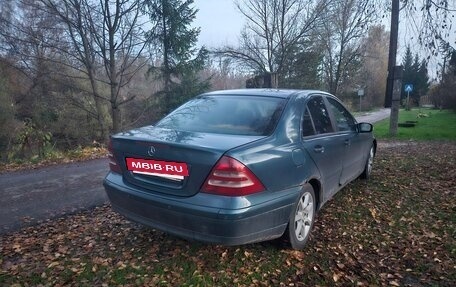 Mercedes-Benz C-Класс, 2001 год, 310 000 рублей, 2 фотография