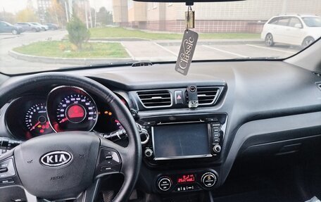 KIA Rio III рестайлинг, 2011 год, 600 000 рублей, 5 фотография