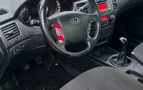 KIA Magentis II рестайлинг, 2010 год, 720 000 рублей, 6 фотография