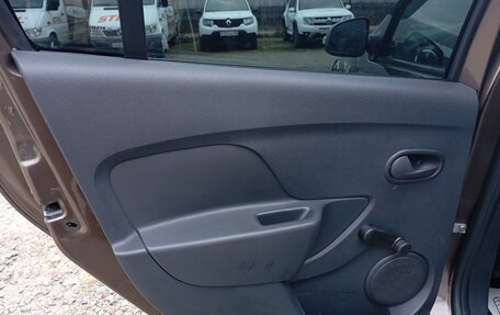 Renault Logan II, 2022 год, 1 200 000 рублей, 19 фотография