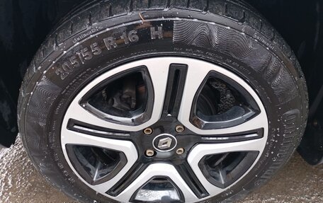 Renault Logan II, 2022 год, 1 200 000 рублей, 28 фотография