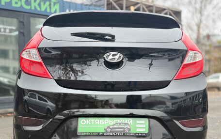Hyundai Solaris II рестайлинг, 2013 год, 799 000 рублей, 5 фотография