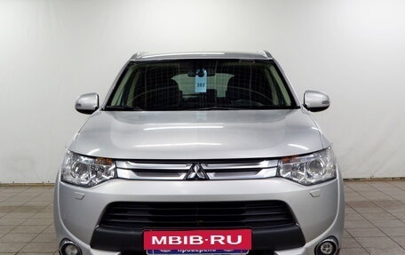 Mitsubishi Outlander III рестайлинг 3, 2014 год, 1 150 000 рублей, 6 фотография