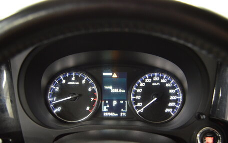 Mitsubishi Outlander III рестайлинг 3, 2014 год, 1 150 000 рублей, 17 фотография