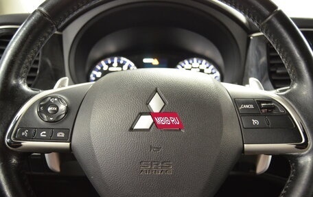 Mitsubishi Outlander III рестайлинг 3, 2014 год, 1 150 000 рублей, 18 фотография