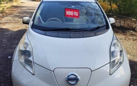 Nissan Leaf I, 2013 год, 600 000 рублей, 5 фотография