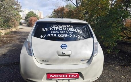 Nissan Leaf I, 2013 год, 600 000 рублей, 14 фотография