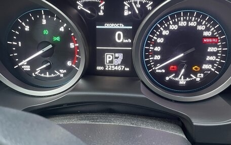 Toyota Land Cruiser 200, 2015 год, 4 150 000 рублей, 12 фотография