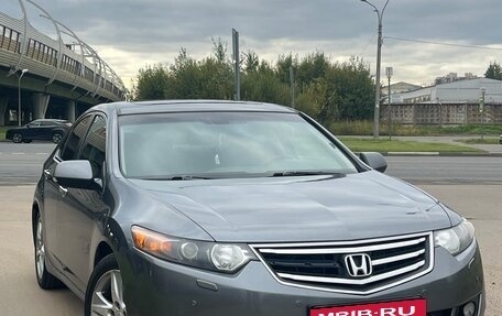 Honda Accord VIII рестайлинг, 2008 год, 750 000 рублей, 8 фотография
